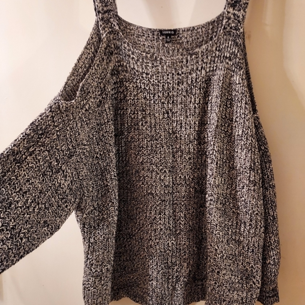 Plus size sweaters some torrid size 4  2x 3x